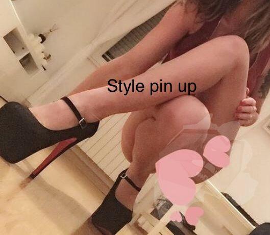 Style Pin UP 1
