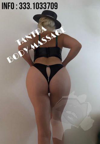 Massaggiatrice 5