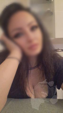 Massaggiatrice 5
