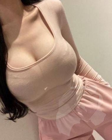 Massaggiatrice 2