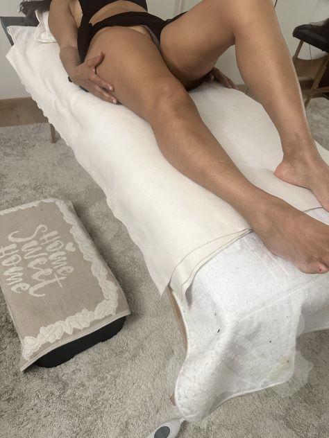 Massaggiatrice 5